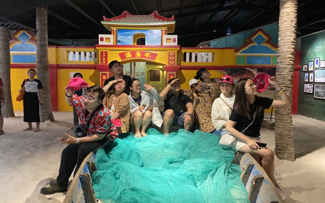 Kinh nghiệm tổ chức teambuilding trọn gói giá rẻ, chuyên nghiệp